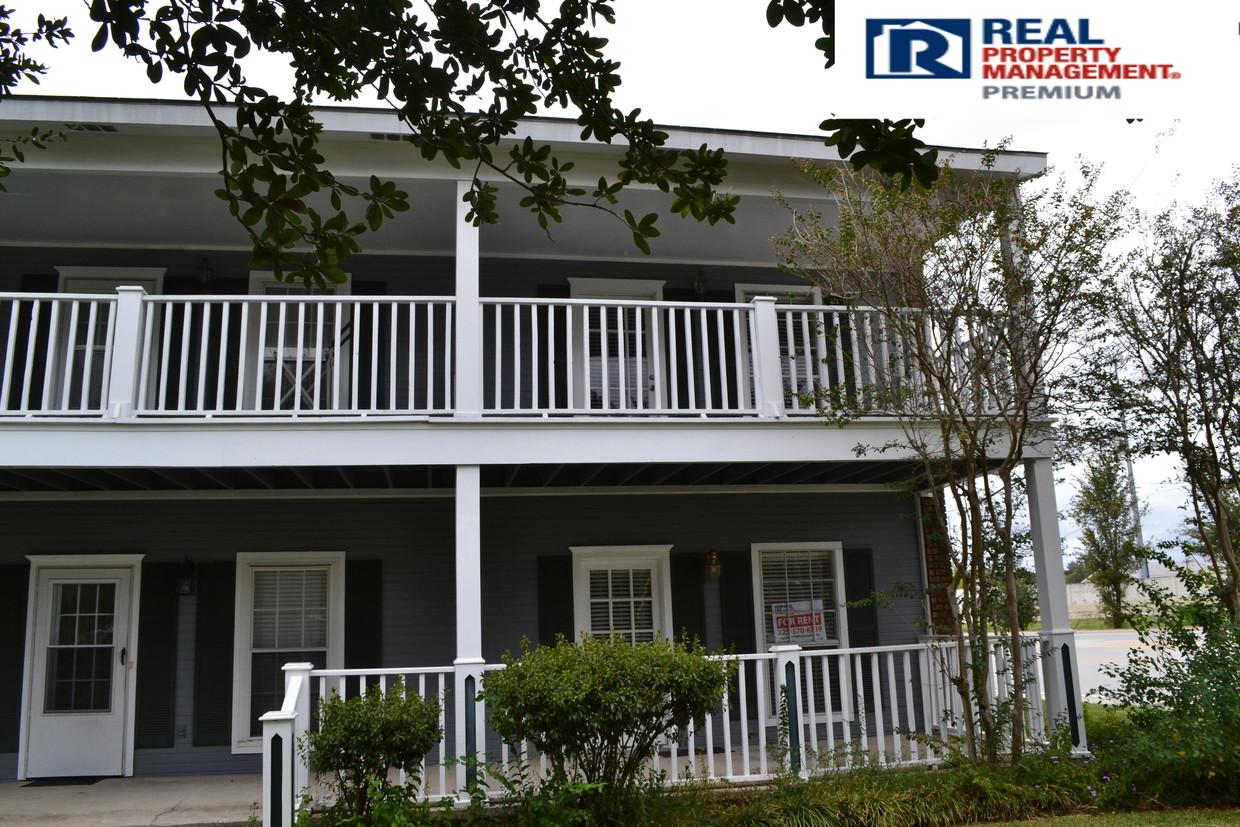 12416 S Harrells Ferry Rd, Baton Rouge, LA 70816 Condo for Rent in