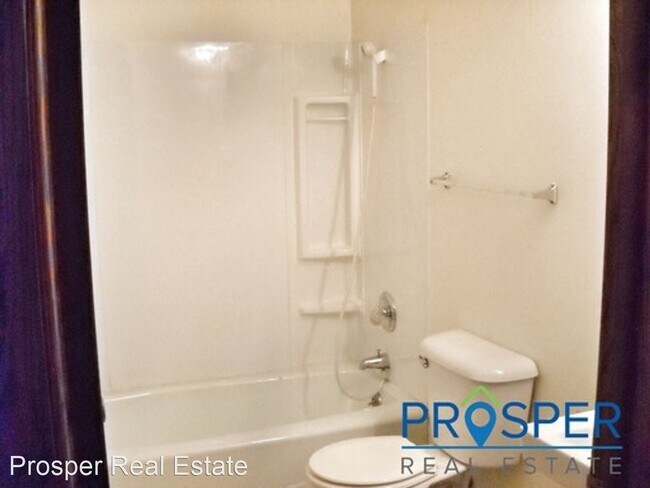 Foto del edificio - 126 N Front St