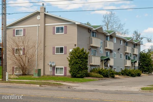 Building Photo - 1331 E Kalamazoo St