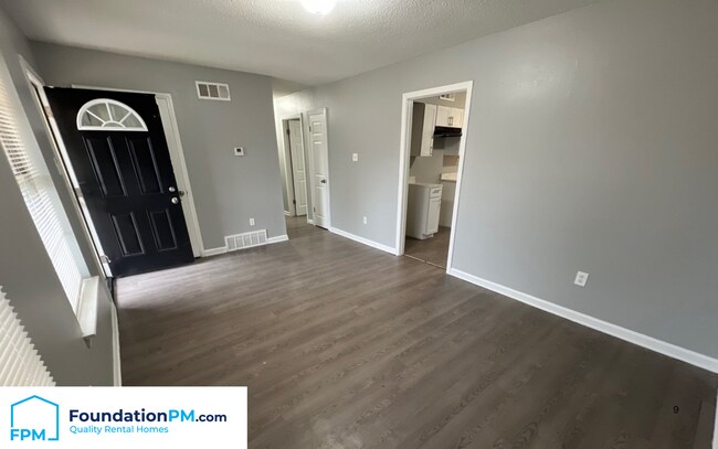 Foto del edificio - 5176 Breckenwood Dr