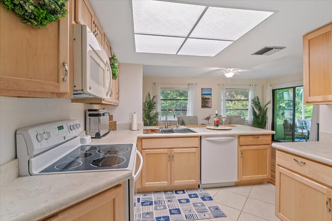 Foto del edificio - 3636 Roslyn Rd