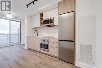 Building Photo - 36 Zorra St