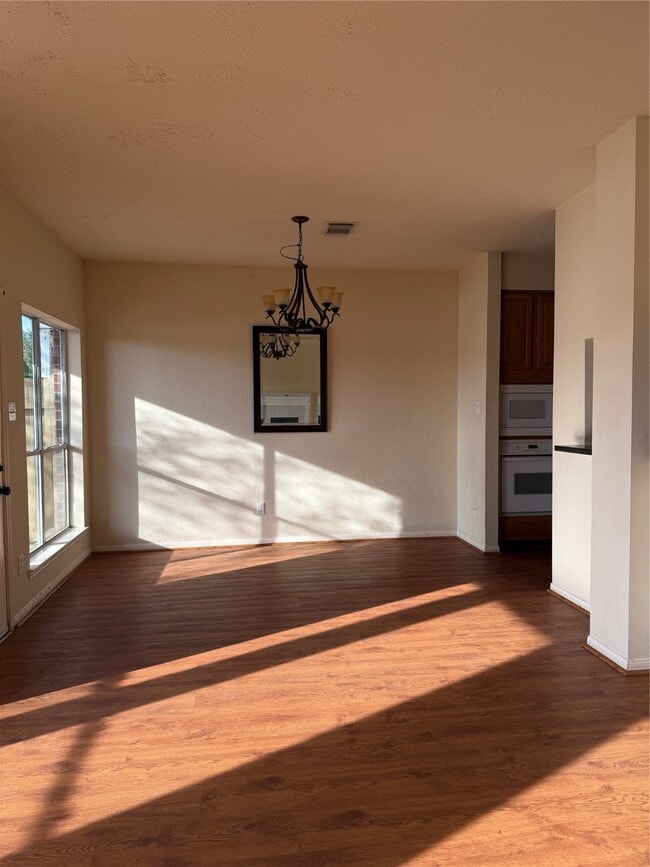 Building Photo - 6714 Portuguese Bend Dr