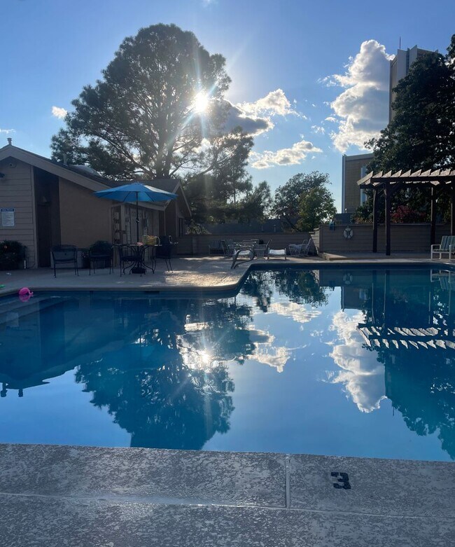 Foto del edificio - Gorgeous Condo in The Gated Community of The Timbers!