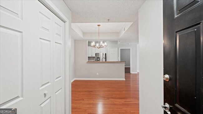 Building Photo - 1250 Parkwood Cir SE