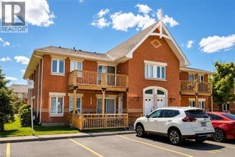Building Photo - 4140 Foxwood Dr