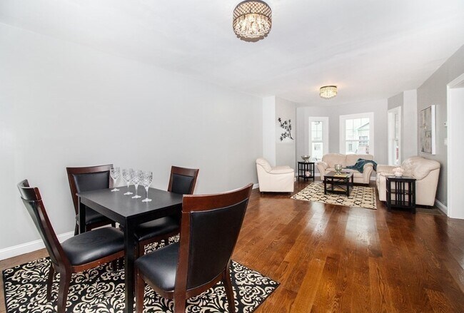 Building Photo - 59 Hano St