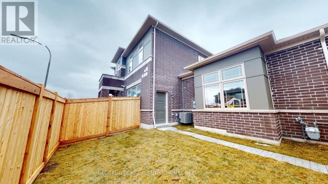 Building Photo - 1124 Baltic Ln