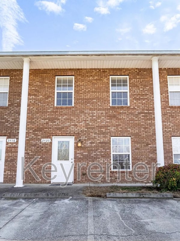 Photo - 2420 Hallerins Ct Townhome