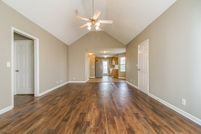 Building Photo - 2612 Apostle Ln