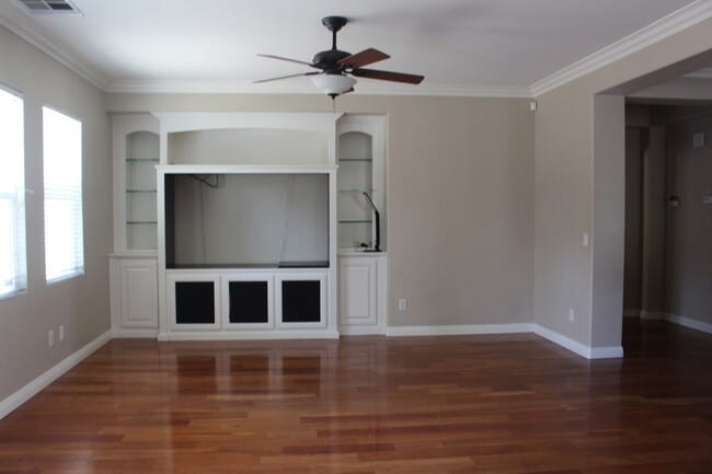 Foto del edificio - Coming Soon! Beautiful 3 Bedrooms 2 Baths Home located in Rancho Cucamonga.