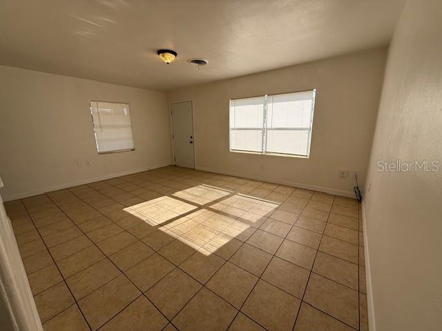 Foto del edificio - 2076 N Kepler Rd