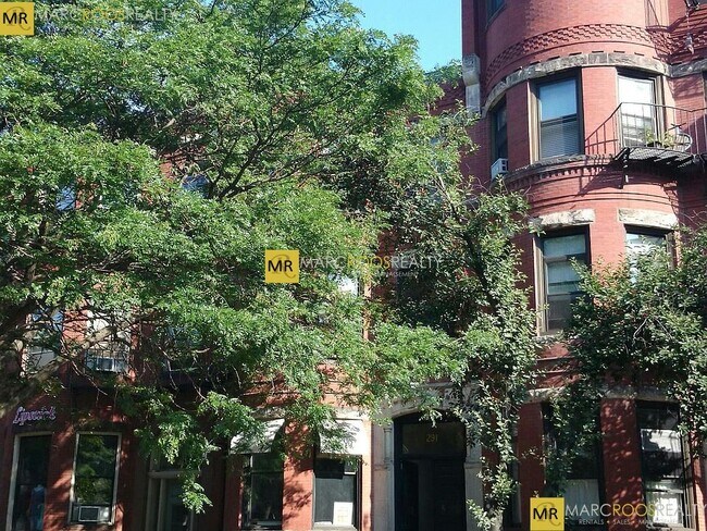 Foto del edificio - 291 Newbury St