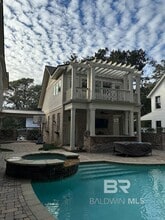 Building Photo - 111 Magnolia Ave