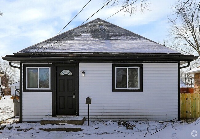 Building Photo - 5845 Rawles Ave