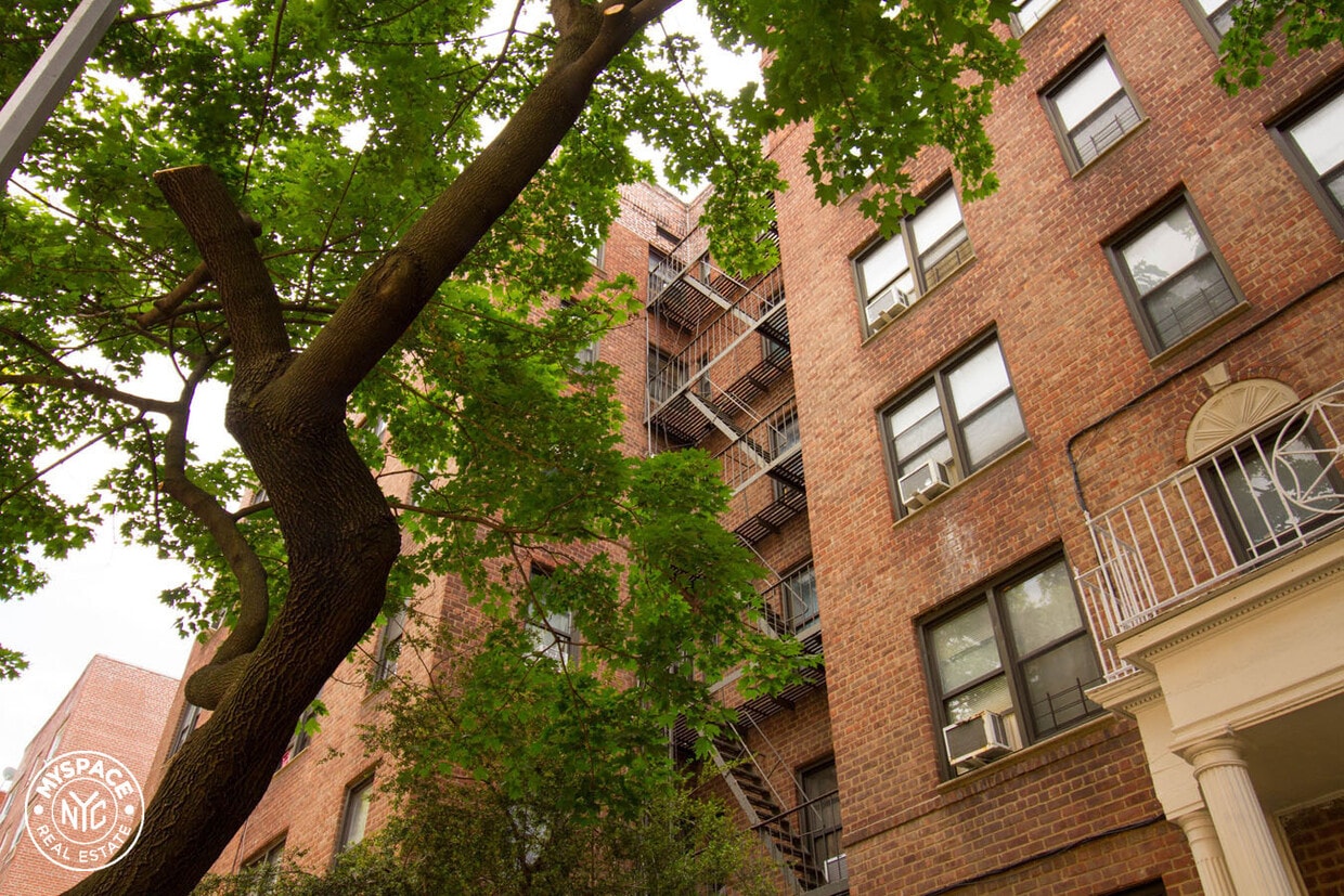 550 E 21st St Unit 6J, Brooklyn, NY 11226 Apartment for Rent in