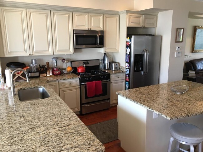 Foto del edificio - 814 Emerson St NW