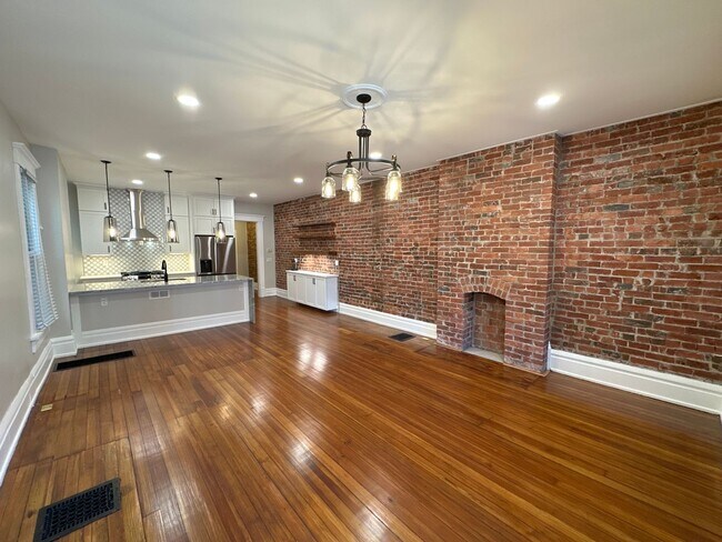 Foto del edificio - Dennison Ave 866-868 CR