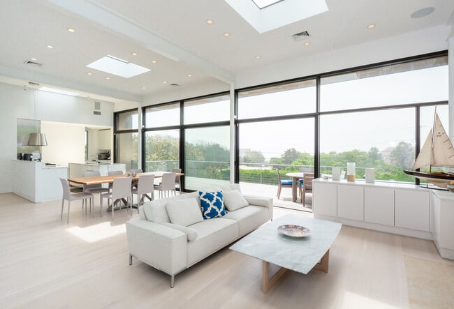 Foto del edificio - 43 Surfside Ave