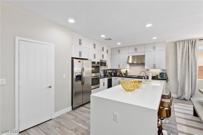 Foto del edificio - 5841 Heavenly Midst Ln