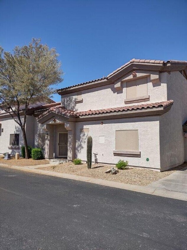 Primary Photo - PEORIA ESTATES