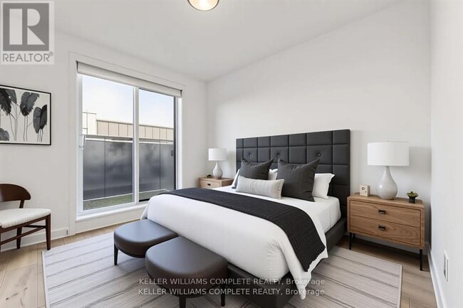 Photo du bâtiment - 1740 Simcoe St N