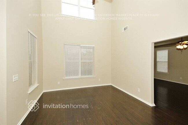 Foto del edificio - 4317 Ben Hill Rd