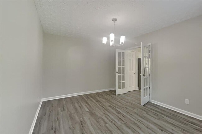 Foto del edificio - 105 Meadow Crest Ct