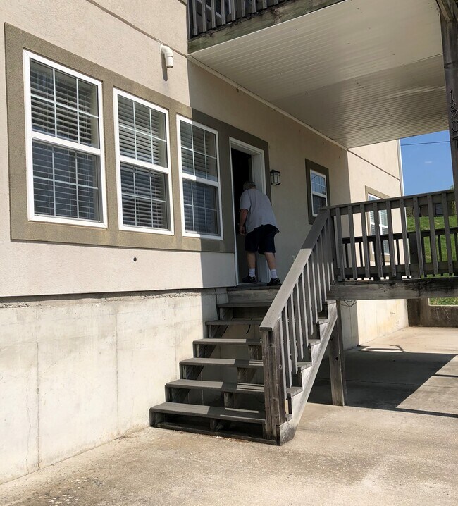 Foto del edificio - 1507 Fox Run Dr