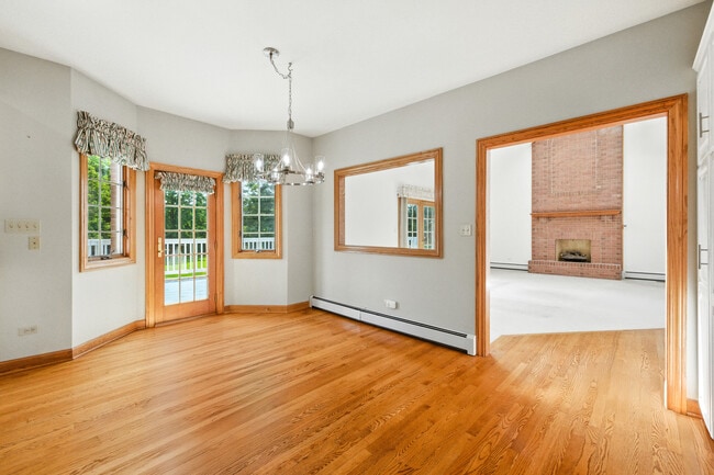 Foto del edificio - 15141 Arbor Dr