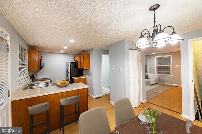 Foto del edificio - 20311 Greenriver Terrace