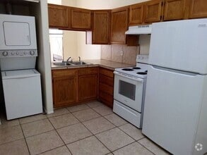 Building Photo - 381 E Thoroughbred St