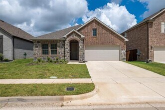 Building Photo - 1812 Lockhart Dr