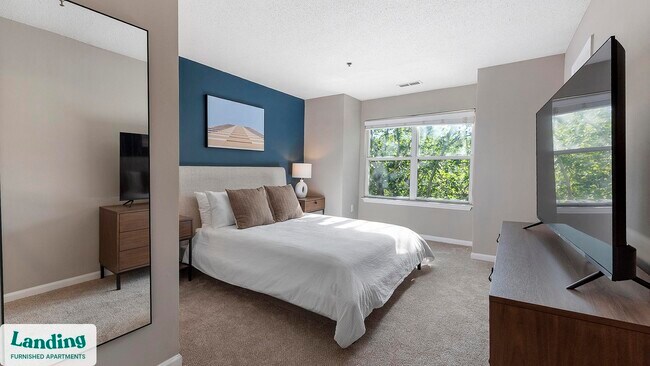 Foto del edificio - 300 Long Shoals Rd