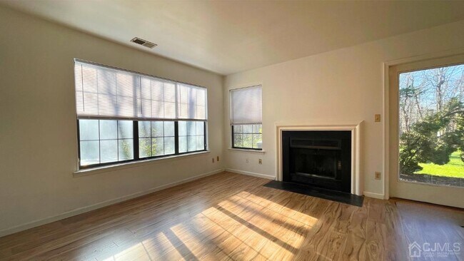 Foto del edificio - 6 Ayres Ct