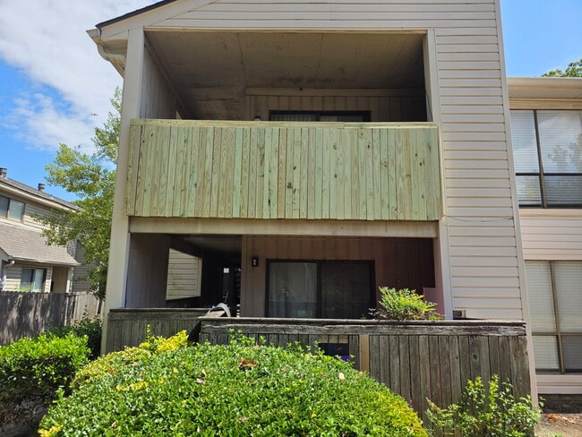 Building Photo - 2817 Los Gatos Ct