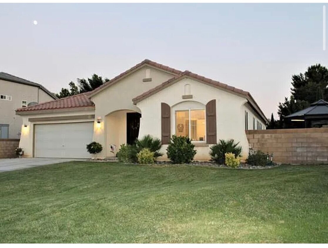 Primary Photo - 4612 Parton Ct