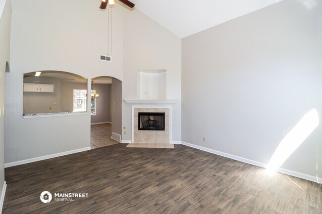Building Photo - 8112 Country Mill Cove