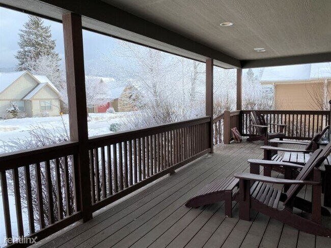 Building Photo - 3 br, 2.5 bath House - 543 Labrie Dr