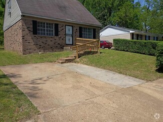 Building Photo - 3699 Skylark Dr