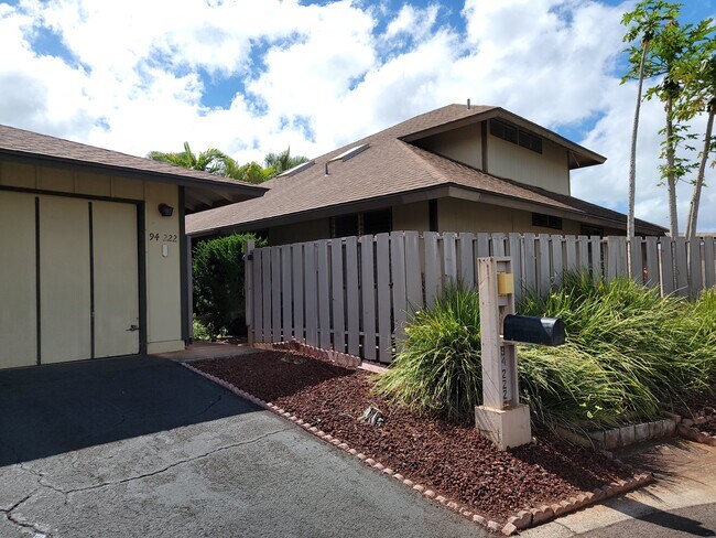 Building Photo - 94-222 Kalalani Pl