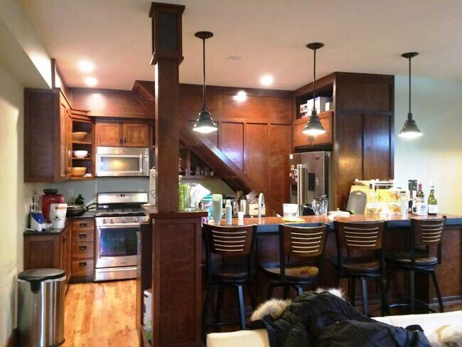 Photo - Varsity Management Apartment