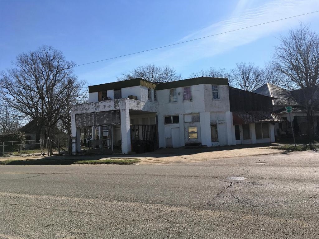 Building Photo - 519 B St