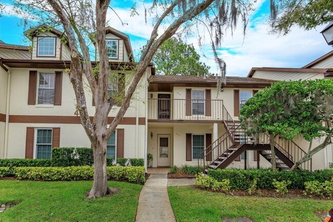 Rent by August 15th and Get the Rest of Au... - Rent by August 15th and Get the Rest of Au... Apartment