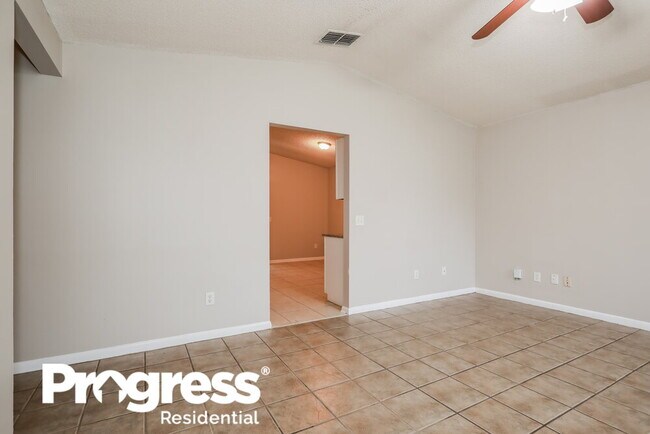 Building Photo - 8143 Fort Chiswell Trail