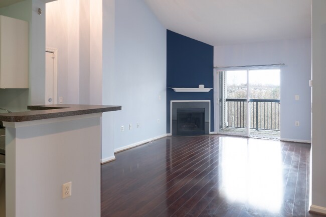 Foto del edificio - 11351 Aristotle Dr