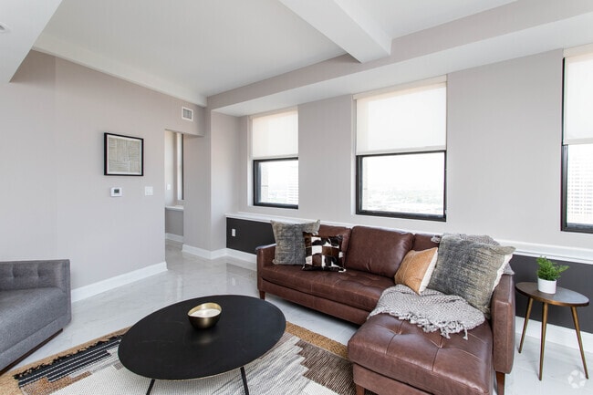 2BR, 2BA - 1,379 SF - Tower No. 79 - LeVeque Tower