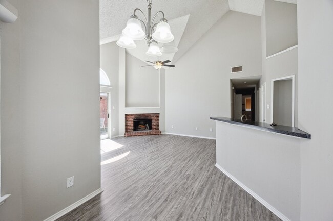 Building Photo - 6920 Driffield Cir