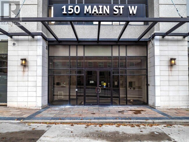 Building Photo - 150-150 Main St W