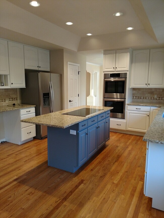 Foto del edificio - Beautiful Home Located in Quiet Cul-de-sac!